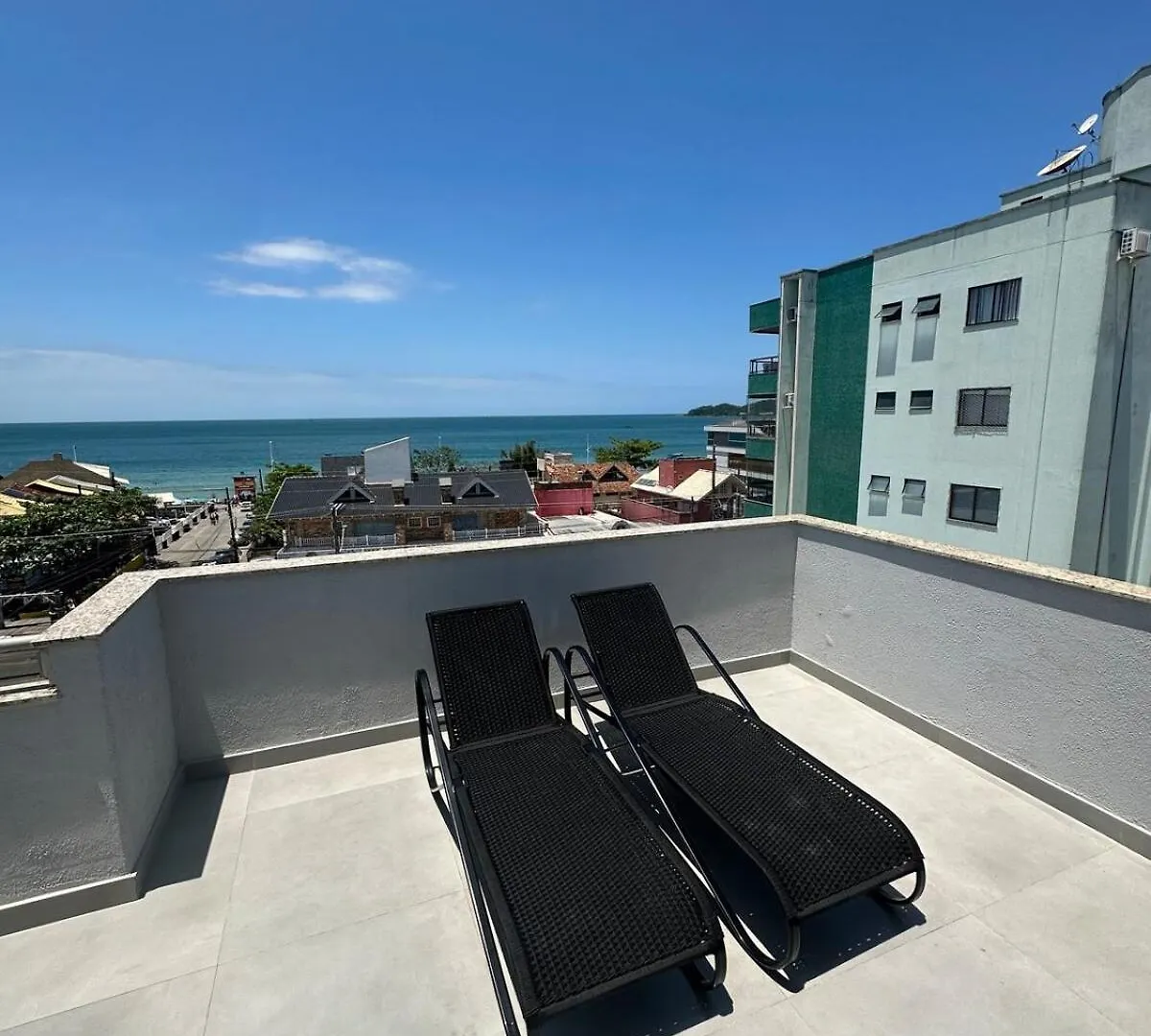 Cobertura Bombinhas Vista Panoramica Do Mar Na Aluguejaah Apartamento